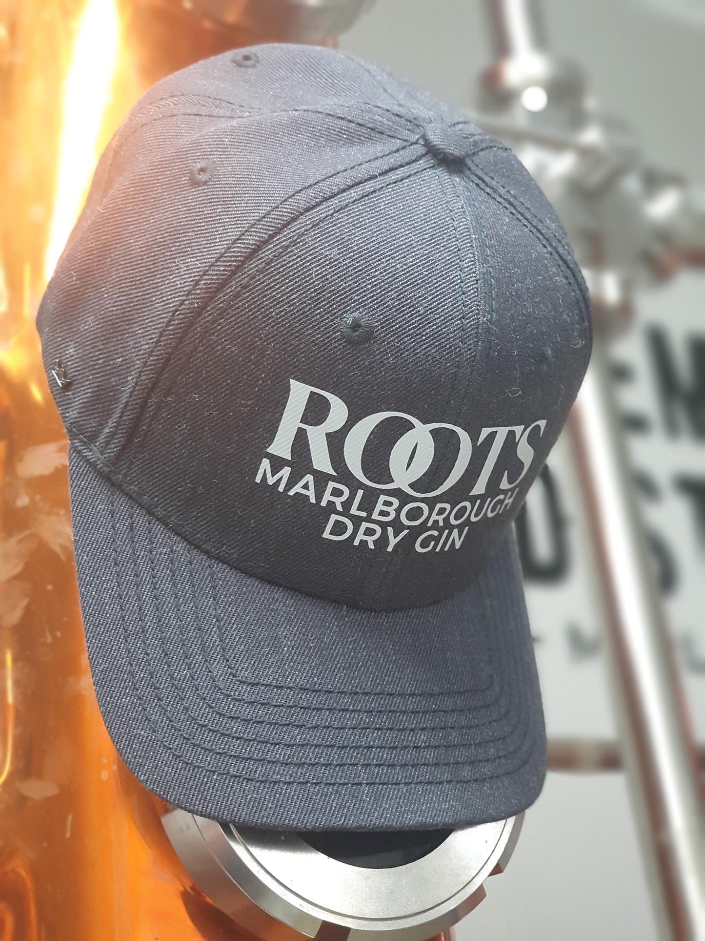 Premium Roots Dry Gin Caps